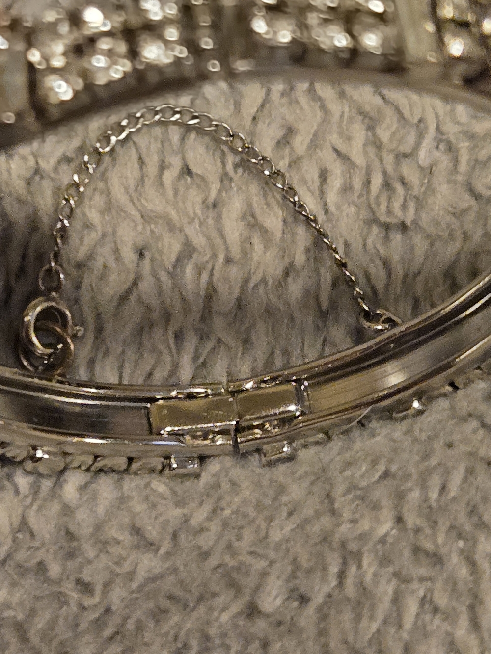Elegant Silver Crystal Tennis Bracelet in White - Picture 4 of 4